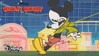 Mickey Mouse em Casaco de Casal