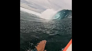 STORMY CLOUDBREAK SURF SESSION FIJI