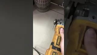 УШМ DeWALT DWE4357-QS