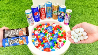 M&M's VS Cola, Monster, Pepsi, Fanta, Mirinda, Power Drink, Kinder Egg and Mentos in the toilet