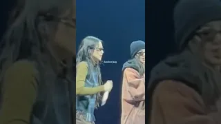 EXPENSIVE/FAMOUS DUO(JENLISA) IN BORNPINK SOUNDCHECK DAY2 IN PARIS,FRANCE (LIVE)