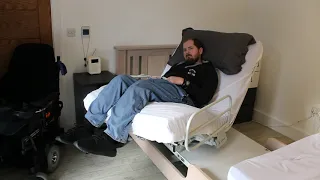 Rotating Rotoflex bed enables Jon with brain injury - client case study