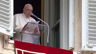 Primo Maggio, Papa Francesco: «Il lavoro sia dignitoso per tutti»