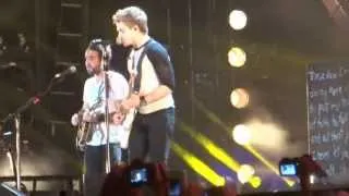 Hunter Hayes " Crazy " . CMA fest 2013. LP field Nashville