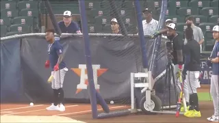 Ozzie Albies...batting practice...Braves vs. Astros...4/15/24