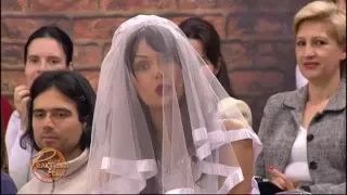 Praktična žena - Biramo venčanicu za najsrećniji dan
