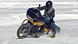 Дрифт на Шипованный Harley Davidson Зимой