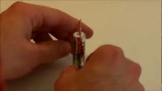 Homopolar Motor - Spinning Guitar