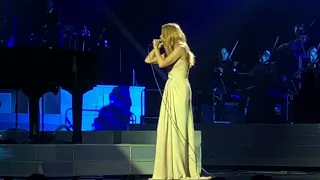 Celine Dion, All By Myself, live in the Colosseum Caesars Palace, Las Vegas