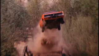 The Dukes of Hazzard: General Lee jump from episode 56