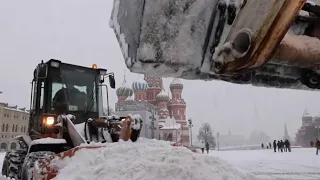 Moscow sees heaviest snowfall since 1949 #shorts