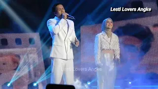 Randy Feat Lesti - Saat Kau Telah Mengerti - At Infotainment Awards
