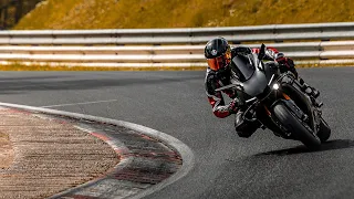 Riding on the Nürburgring for the first time - yamaha r1 - uncut