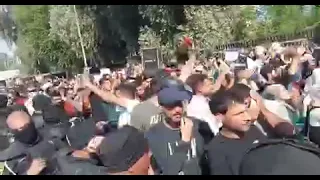 الآن الالاف المتظاهرين من محاضري واداري بغداد 2020 بعد ان وردت اجابة محافظ بغداد بلرفض