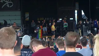 Issues Hooligans  Warped Tour 2018