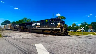 NS 18D heading through Columbia with Conductor Gibbs and Engineer Chris Sompayrac on board