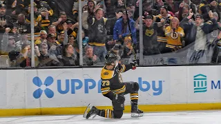 Charlie McAvoy with a JAW DROPPER! 😱😱😱