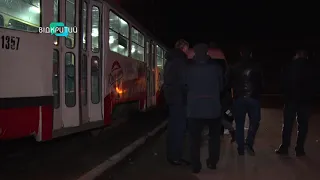 Вечернее ДТП в Днепре на улице Ударников: автобус Sprinter влетел в 4 человек