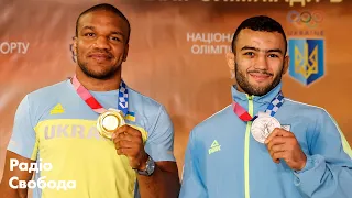 «В житті не було нічого кращого» – Беленюк і Насібов привезли в Україну олімпійські медалі