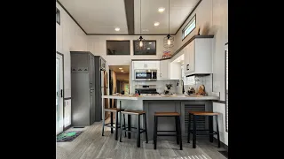 TINY HOUSE THAT WILL BLOW YOUR MIND!
