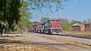 Maquinas solas Ferromex a armar tren en Alzada, Colima