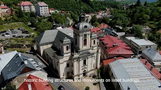 Oprava lokálnych poškodení plechovej strešnej krytiny.