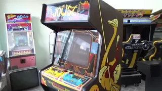 Repairing Missing Colors On Williams' Legendary JOUST Arcade Machine - Original, Beautiful Cabinet