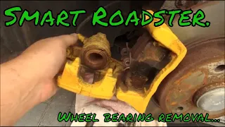 Smart Roadster Front Hub removal  #smartcar #smartroadster #wheelbearing #carmaintenance #cardiy