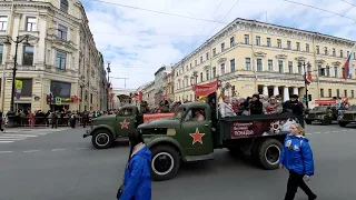 Парад ретро техники на 9 мая 2022 в Санкт-Петербурге.