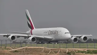 A380 take-off GREAT engine SOUND!