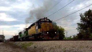 CNW 6847 and BN 5383 freight train runby at the Illinois Railway Museum