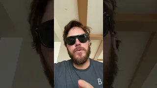 New video by Chris Pratt - Bees 🐝