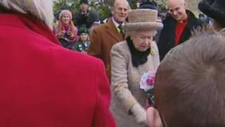 Queen Fail: Queen Elizabeth struggles to break free from over-zealous fan in Sandringham