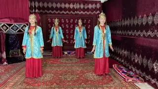 Национальный туркменский танец «Билезик»