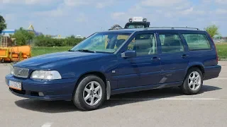 ODGRUZOWANIE VOLVO V70 BLACHARKA WNĘTRZE NAPRAWY KOSZTY PROBLEMY