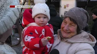 В Івано-Франківську відбулось відкриття головної новорічної "Ялинки перемоги"