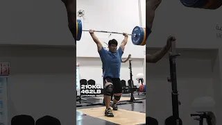 Gigachad Bulked Up Big Time! 210kg Clean & Jerk #weightlifting