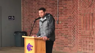 Students walk out to protest gun violence