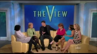 Nathan Fillion on The View.avi