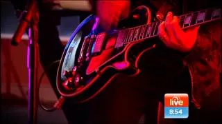 Avril Lavigne - Girlfriend @ Live on Sunrise 31/03/2011