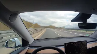 Tesla Model Y Standard Range(SR) on German Autobahn (46-222km/h) 300PS/HP RWD