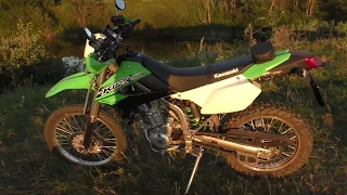 Kawasaki KLX 250 Обзор мотоцикла 2017 года.