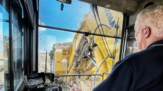 KOMATSU PC3000-6 in cab | 4K