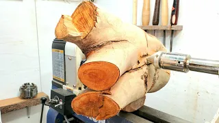 Woodturning - The Crotch 【木工旋盤】職人技で変木を削る