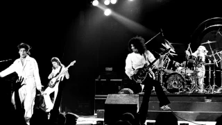 Queen Live in Boston - 1976