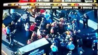 Bowyer vs Gordon Fight! FULL Crash & Fight REAL NASCAR Phoenix 2012