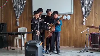 Goodness of God (cover) by Egheang & classmate ☺