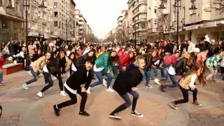 Gangnam Mo style flash mob Sofia, Bulgaria, Movember 2012 강남스타일 플래시몹 2차1080p H 264 AAC