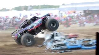 Monster Truck Throwdown 2018 South Bend Over Bored Freestyle