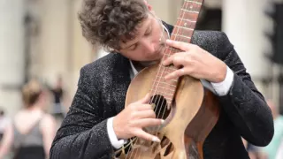 Performer Tom Ward Broken Guitar Great Gate of Kiev Mussorgsky - Live Street Performers